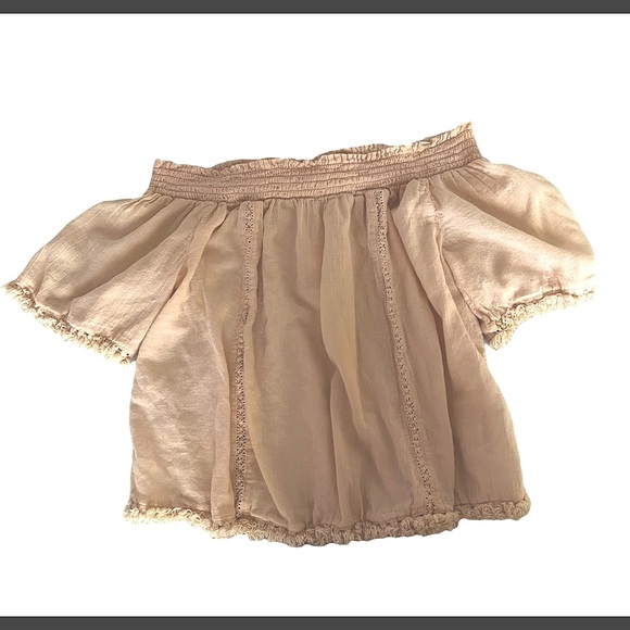 blush colored off the shoulder blouse - Picture 1 of 2